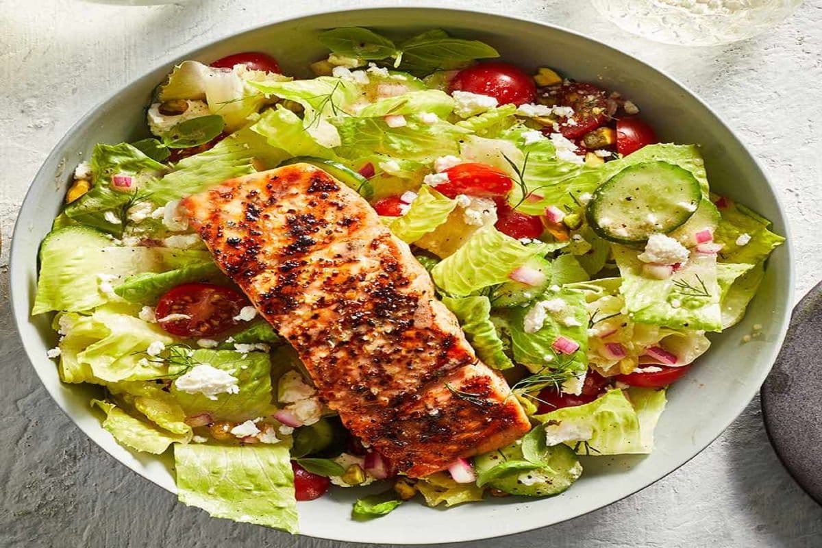 Farm Fresh Grilled Salmon Salad