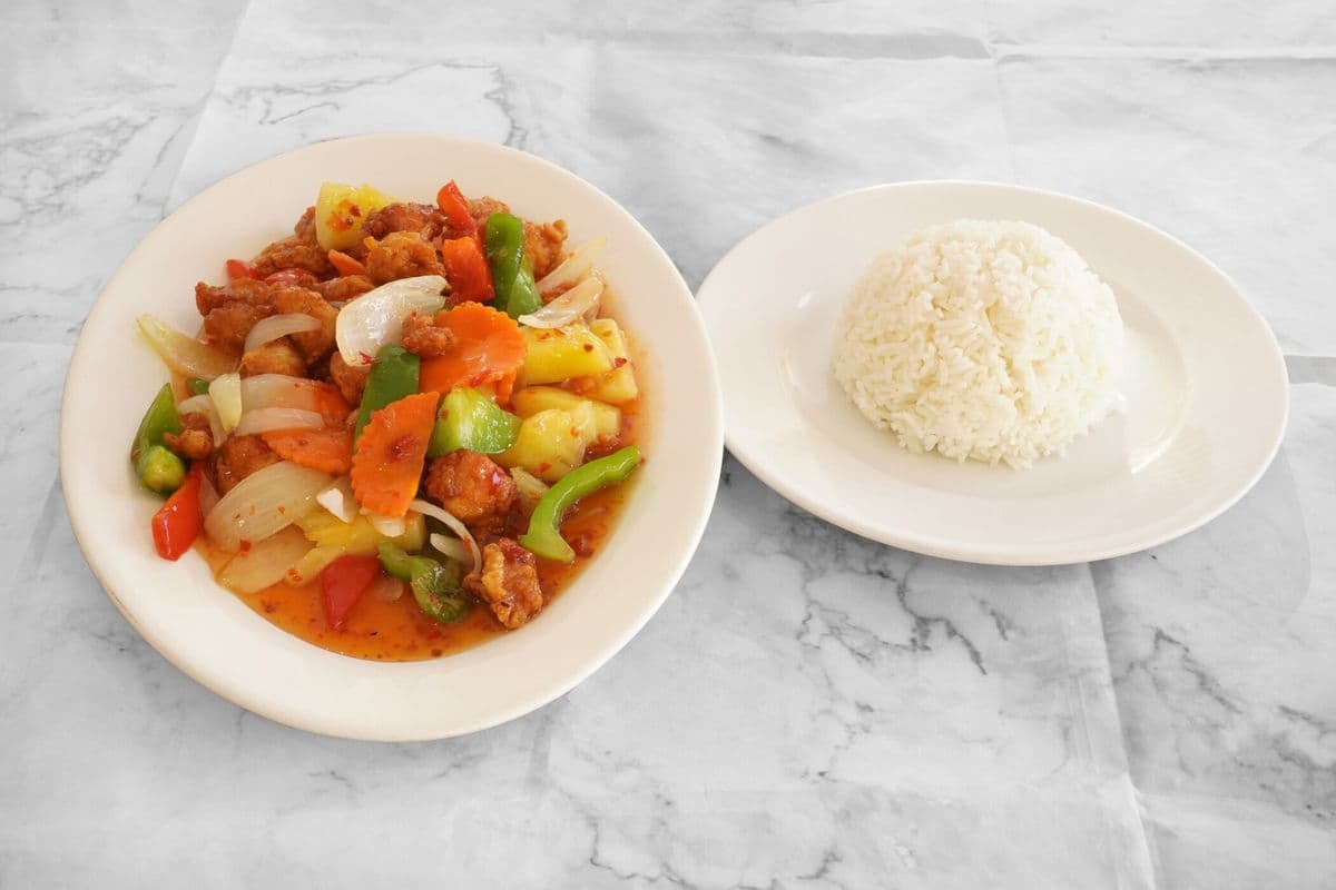 50. Sizzling Plum Sauce Chicken (Mildly Spicy) - Dia sat sot ga