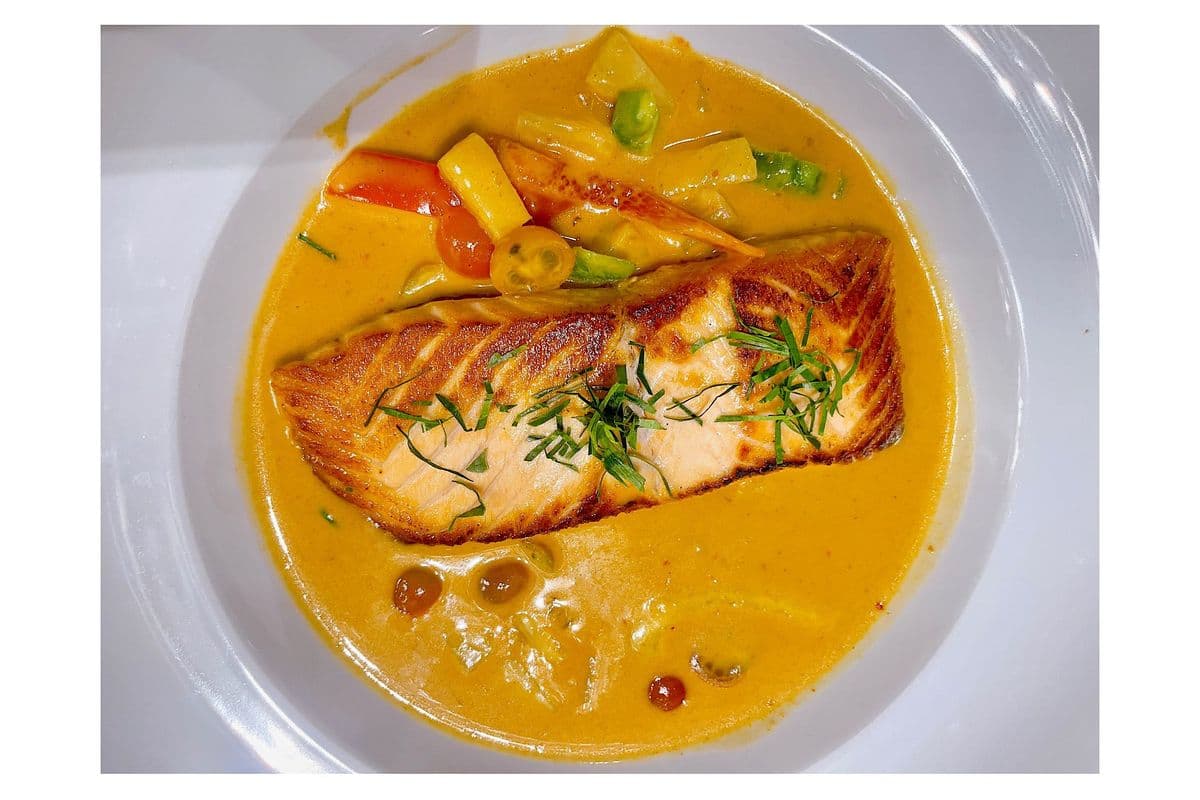 Seared Salmon Filet Panang Curry
