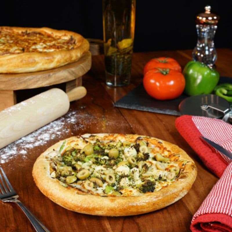 Moyenne pizza végétarienne / Moyenne pizza végétarienne