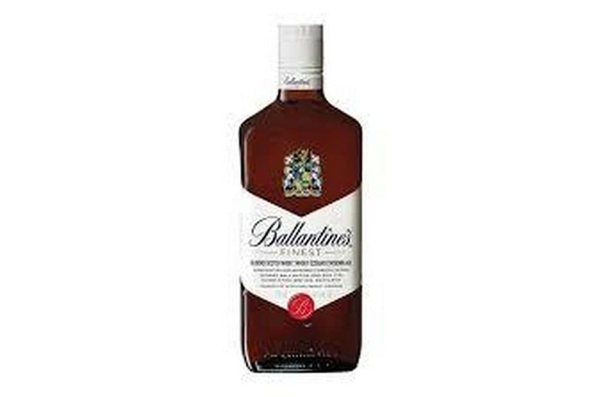 Ballantine's Finest Whisky (750 ml) (1 x 750ml)