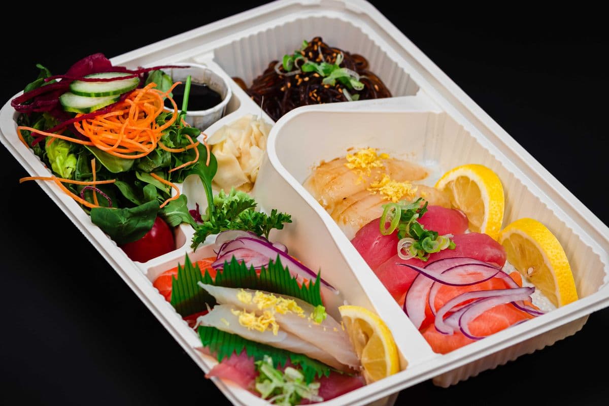 Sashimi & Sushi Lunch Special