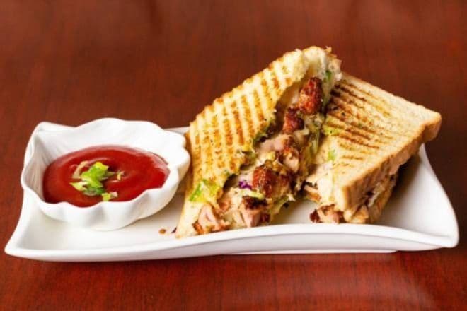 Chicken Grilled Sandwich - 2 Slices