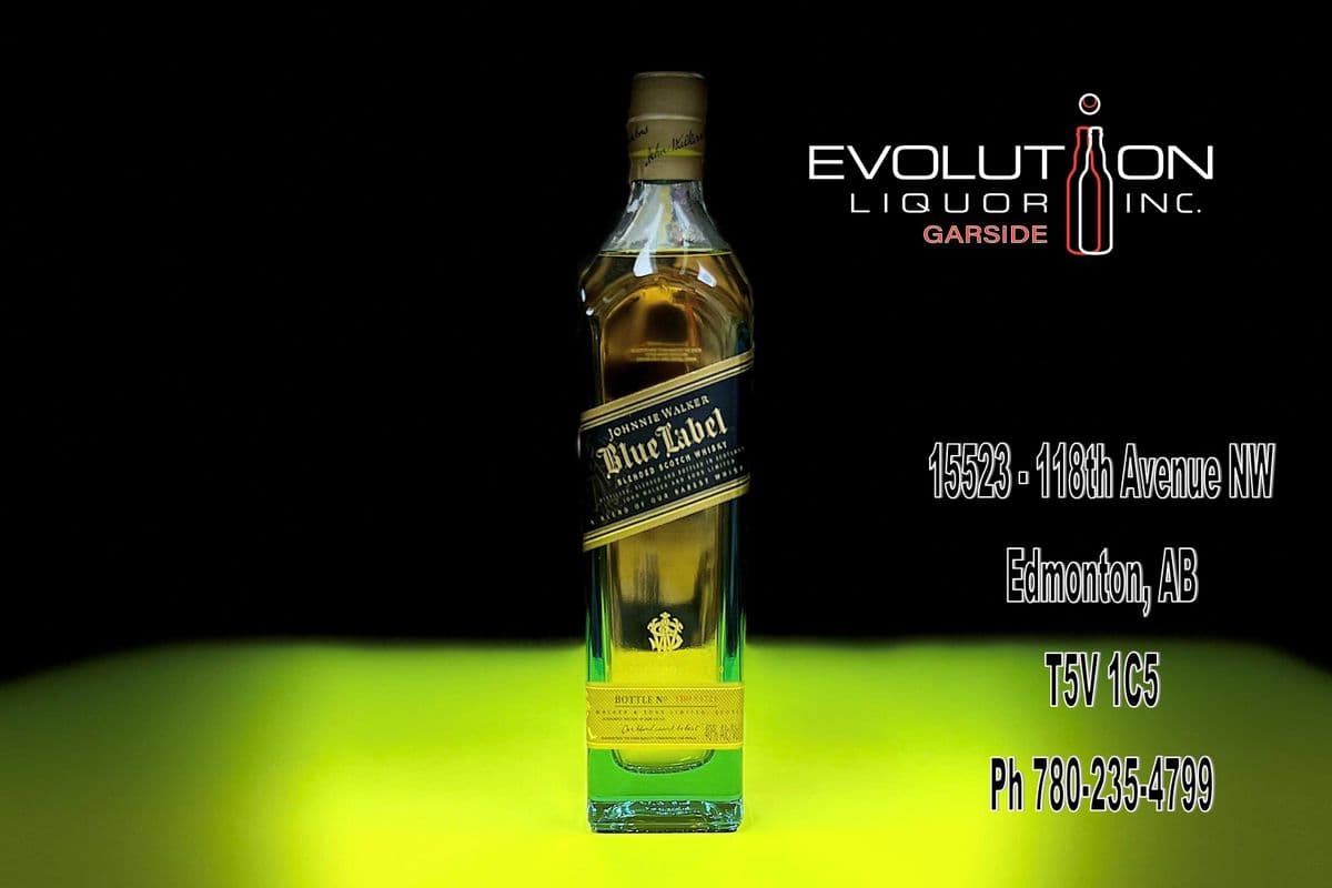 Johnnie Walker Blue Label Blended Scotch Whisky 0200G Family (1 x 200ml Glass Bottle)