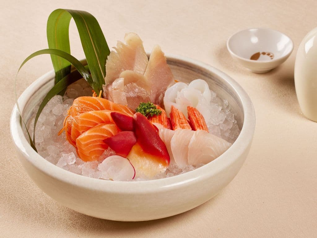 Gold Sashimi (18pcs)