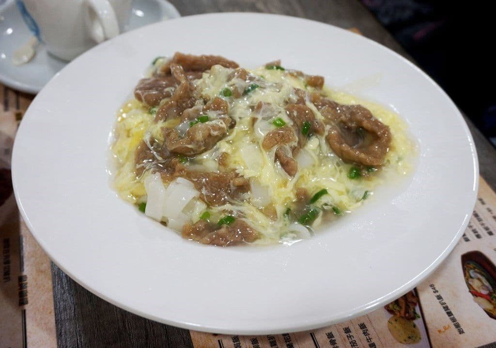 ScrambleEggWithBeefRiceNoodle 滑蛋鮮牛肉炒河