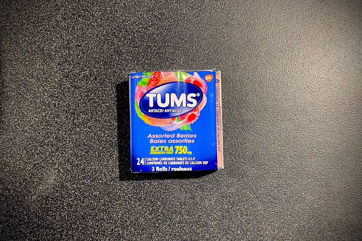 TUMS antacid - gas relief - Assorted Berries - (24. UNITS)
