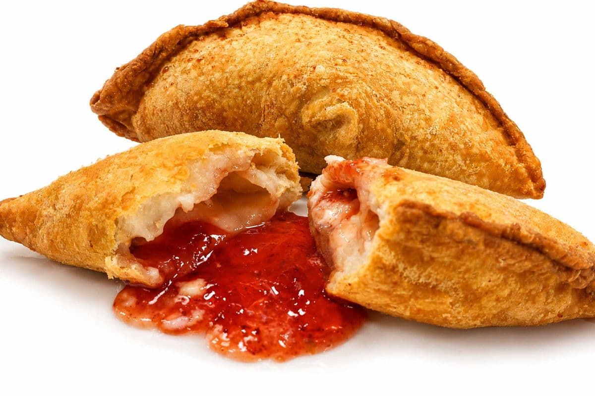 Bannock Dessert (Strawberry Creamcheese)