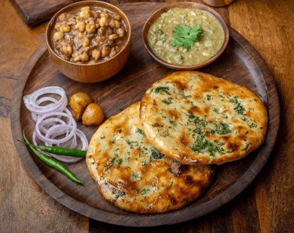 AMRITSARI CHOLE KULCHE