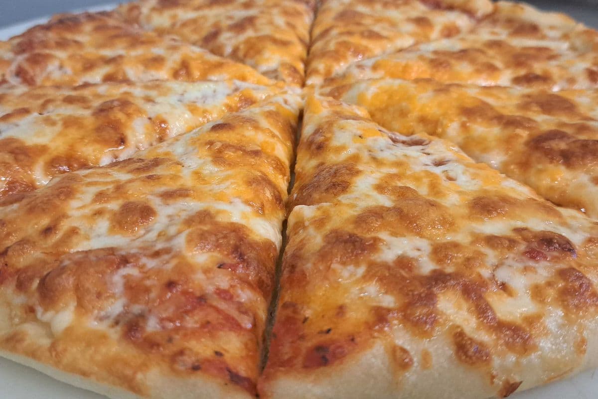 10" Traditional Cheese Pizza