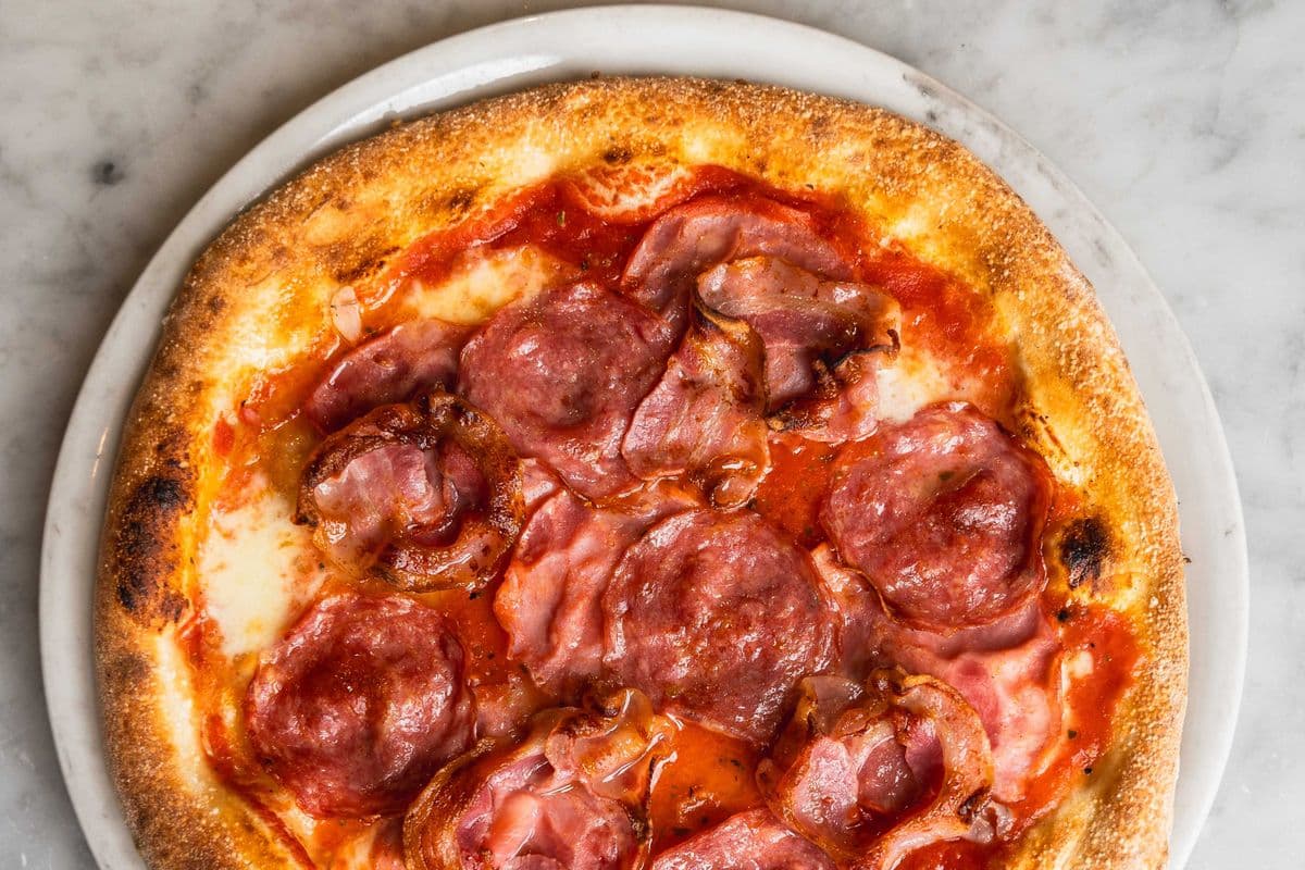 Carne Pizza