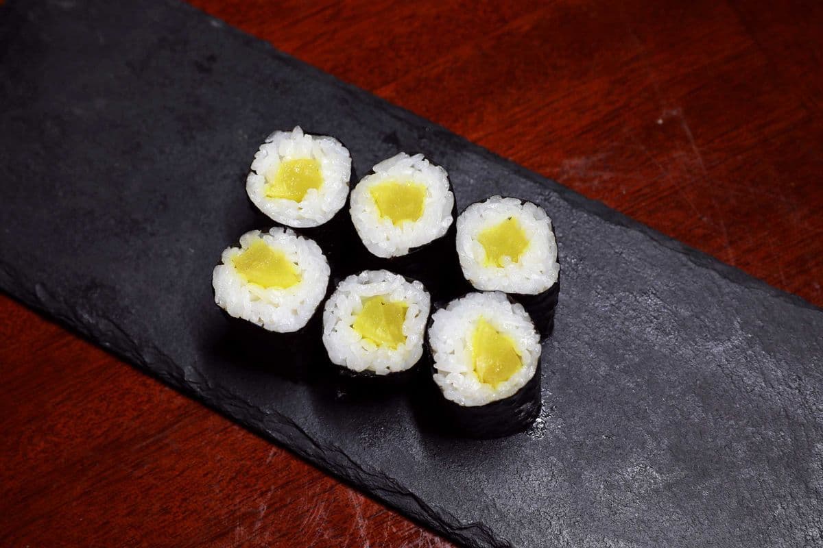 Oshinko Roll (6 pcs)