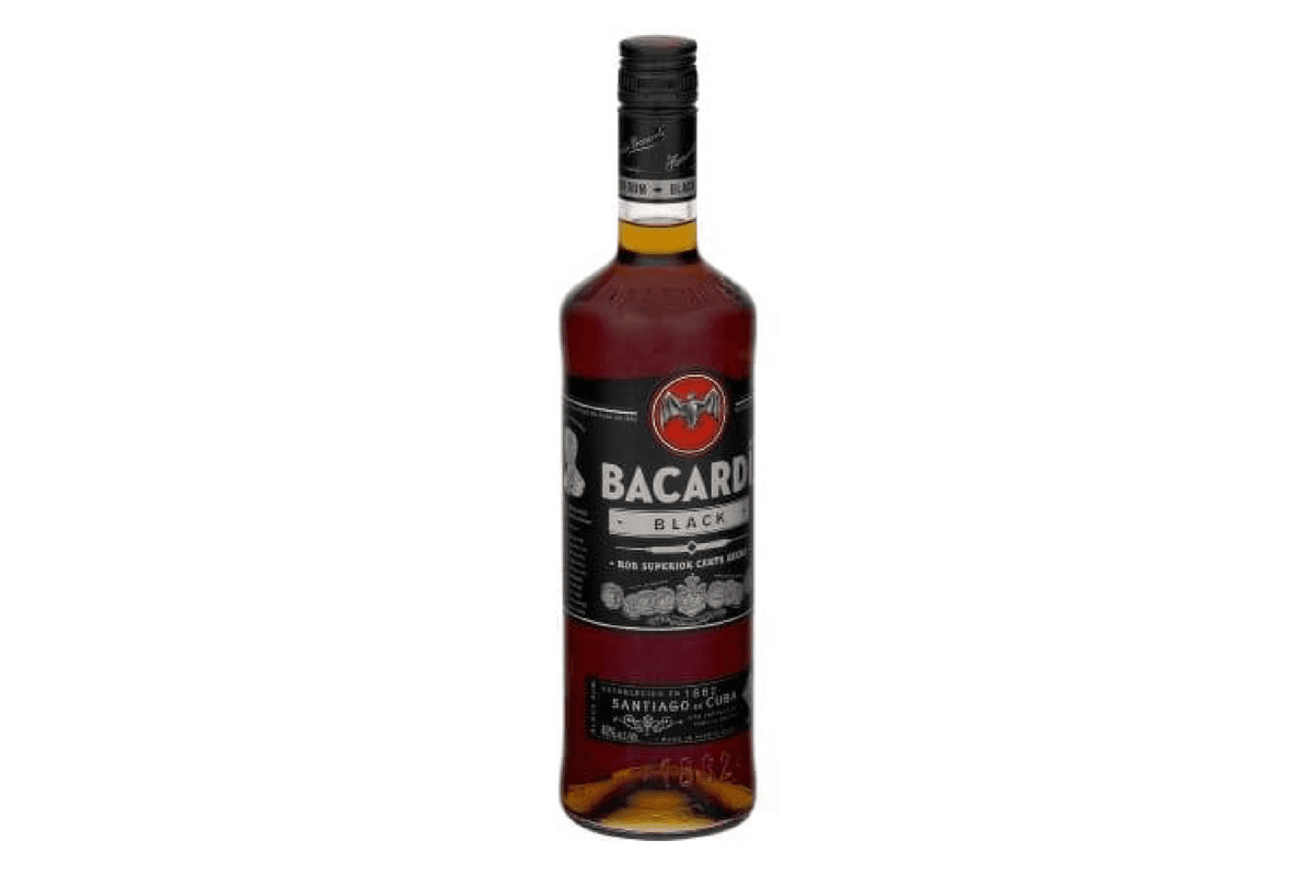 Bacardi Black (1 x 750 ml)