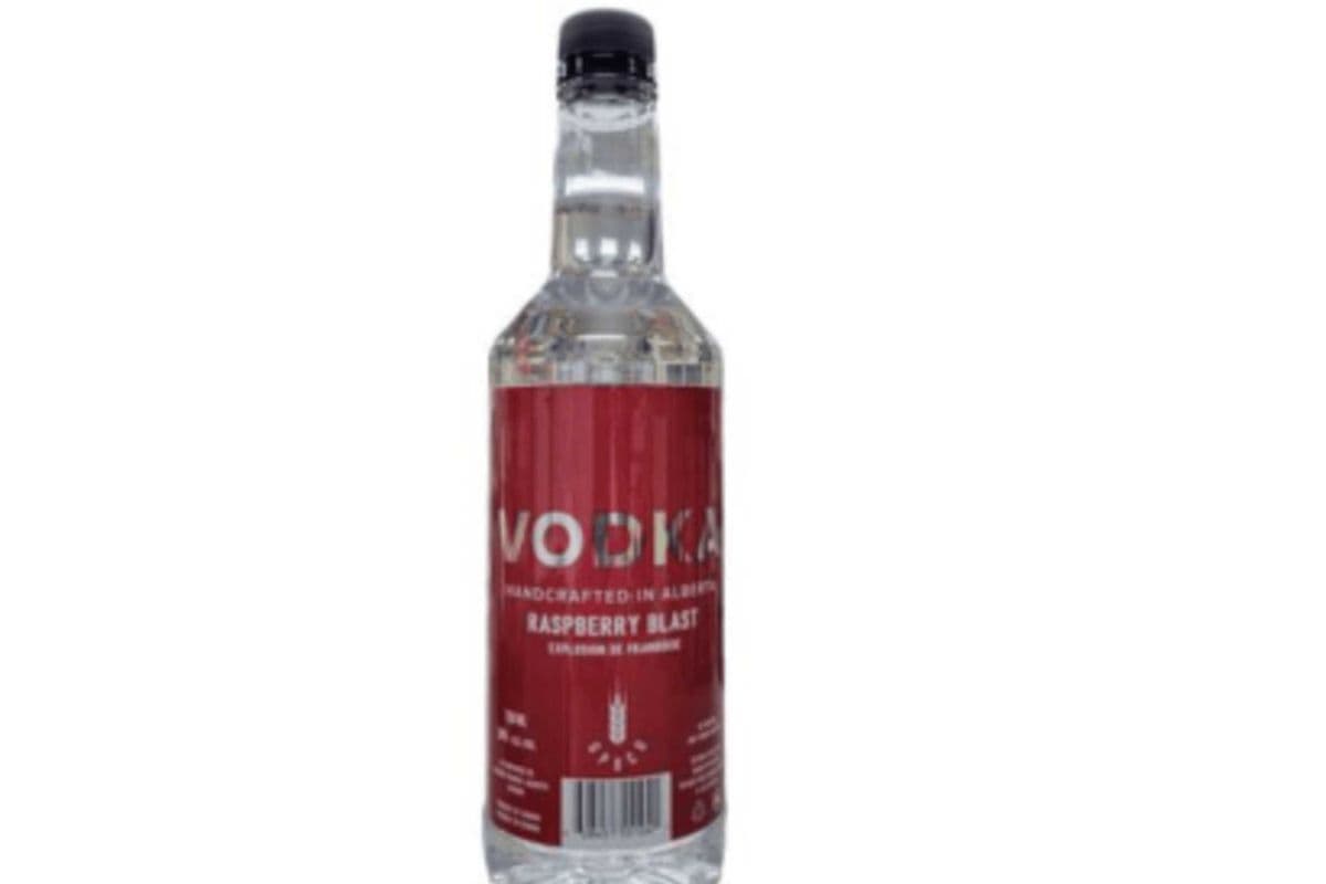GP Vodka Raspberry 750ML (1 x 750 ml)