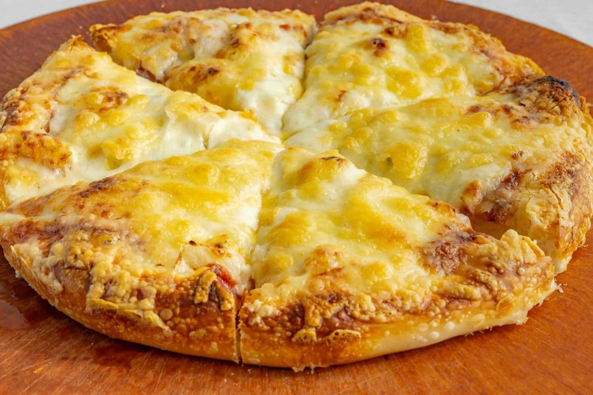 10" Medium Hawaiian Pizza