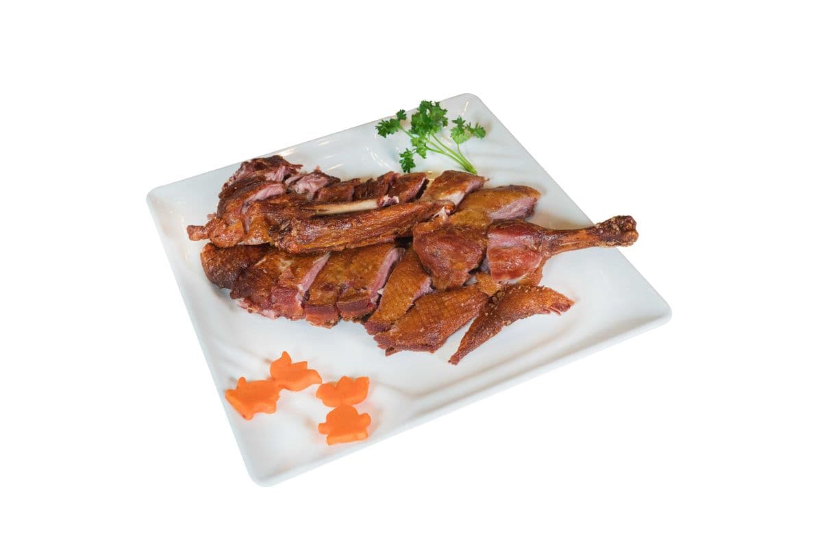 1. Smoked Duck with Chinese Tea 樟茶鸭