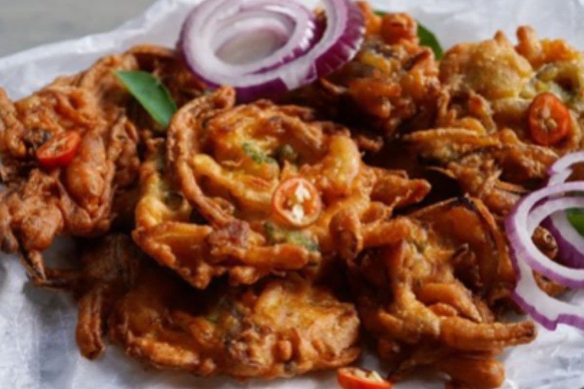 Onion Bhajia (4 pcs)