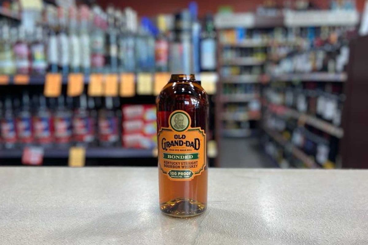 OLD GRAND DAD BOURBON (1 x 750ML)