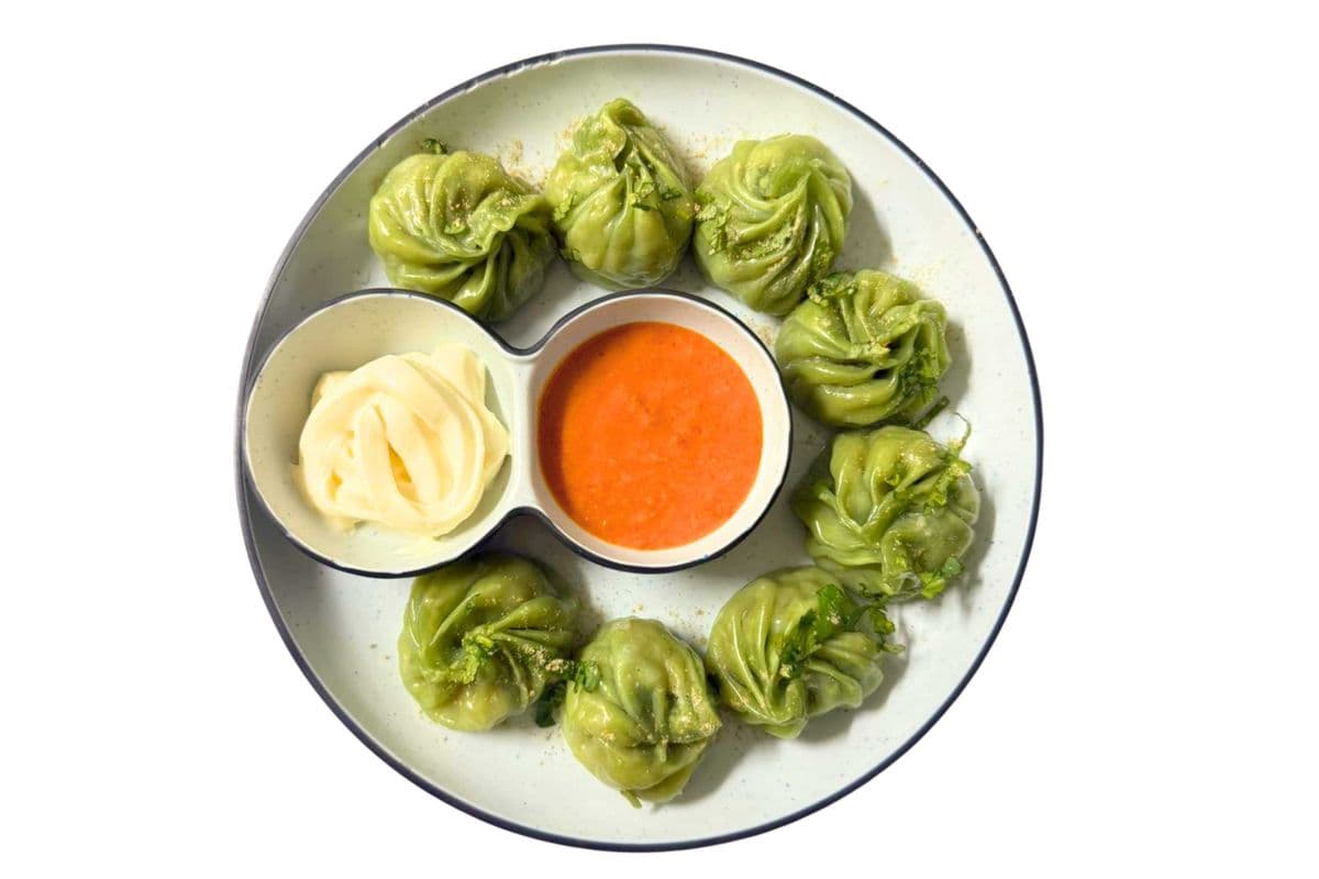 Steamed Soya Veg Momos (8 Pcs)