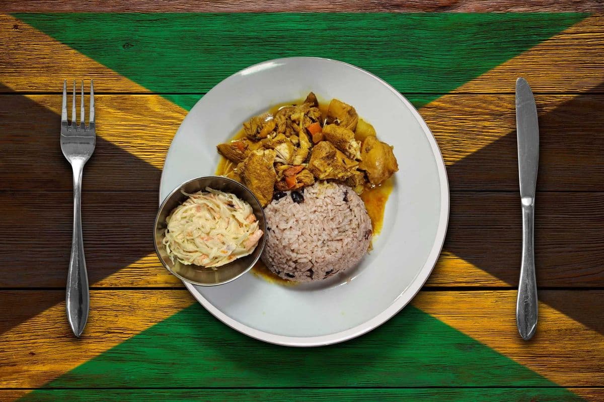 CURRY CHICKEN