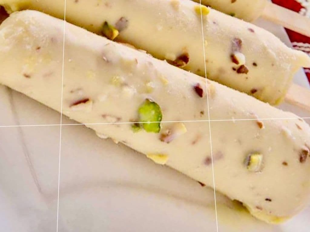 Rabri Pista Kulfi