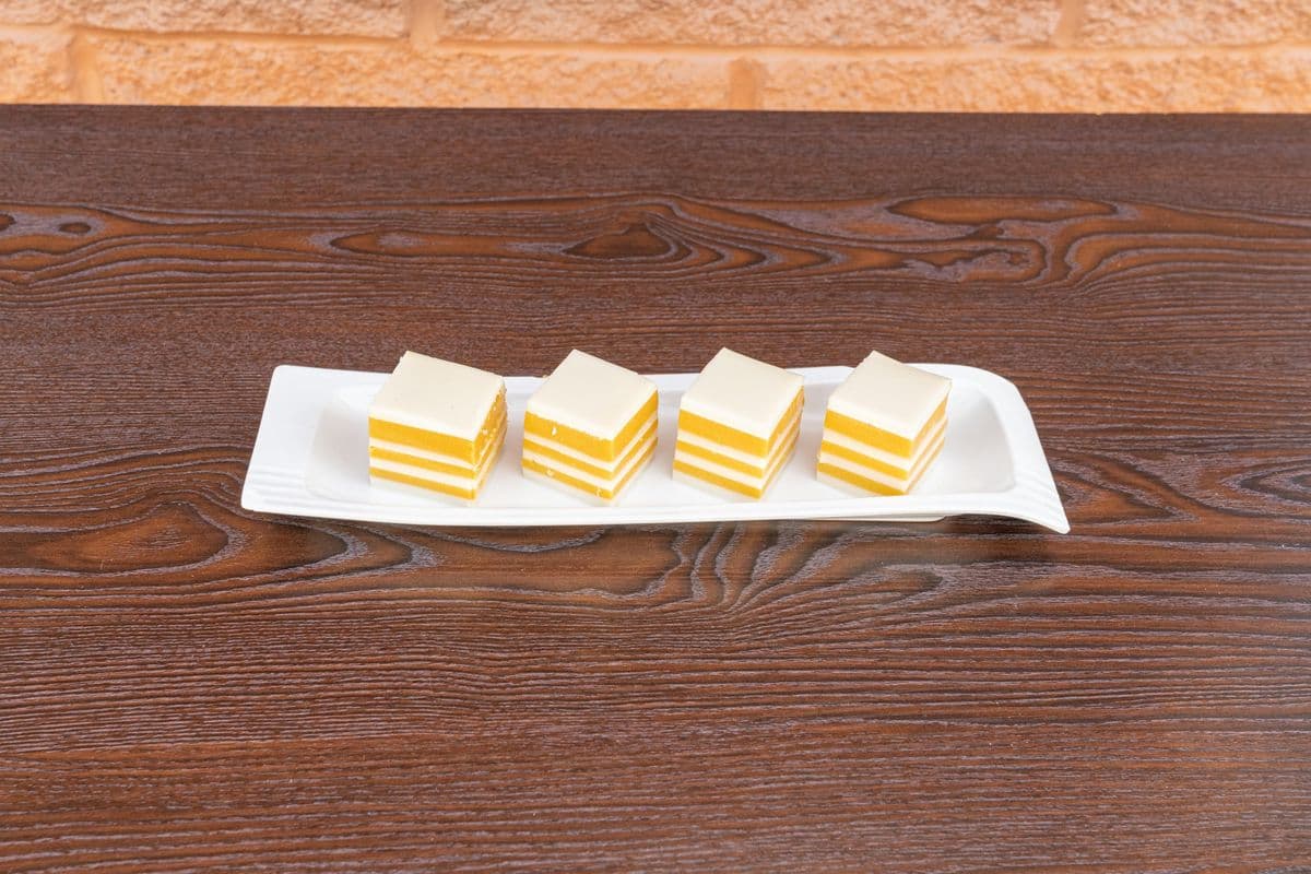 Mango Coconut Layered Pudding (4 pieces)