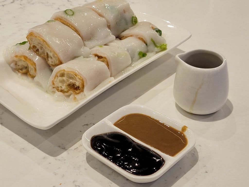 RR7 Dough Fritter Rice Noodle Rolls 蔥花炸兩