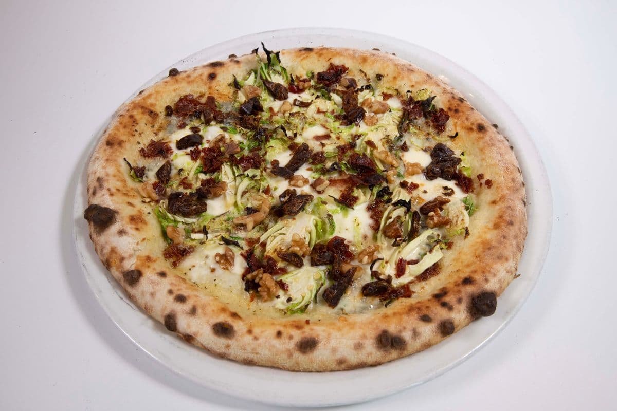 15"+ Grande Cavoletti Pizza