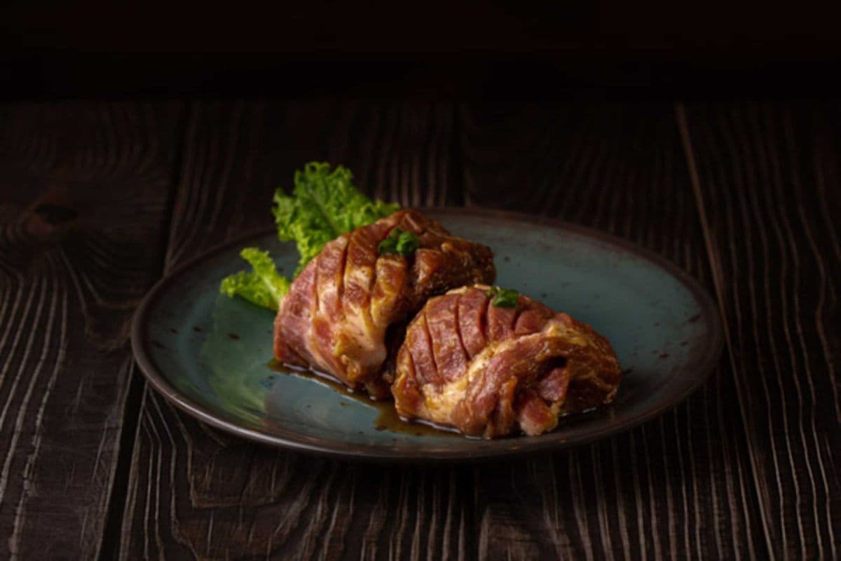 Premium Pork Galbi (양념돼지갈비 秘制烤猪排)