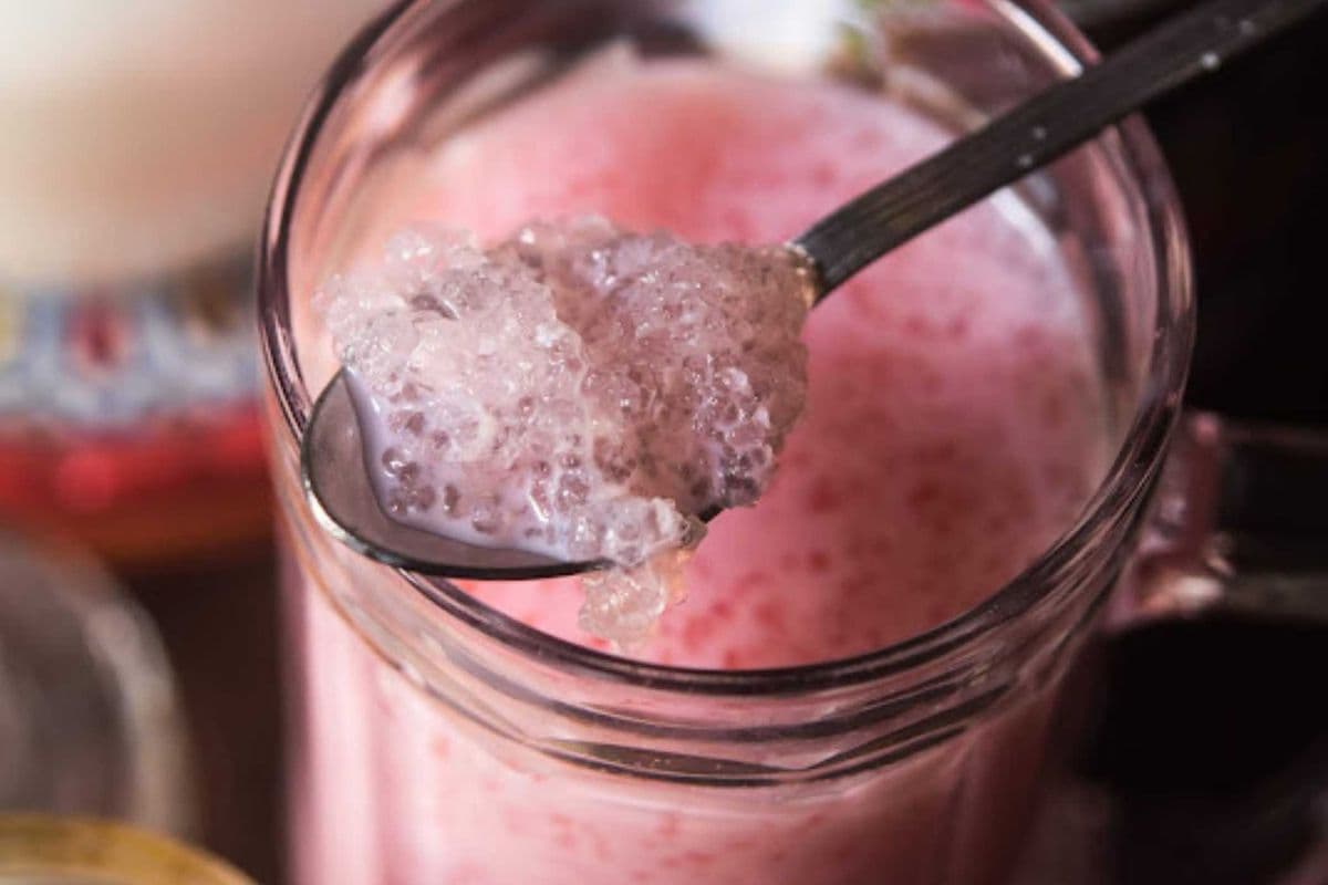 Rose Milk with Gond Katira (Punjabi Style)