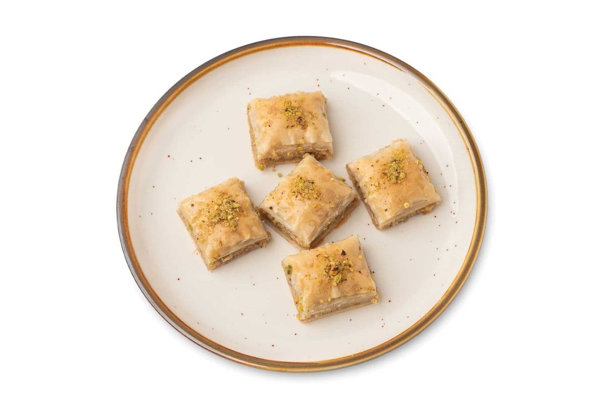 Walnut Baklava 1pc