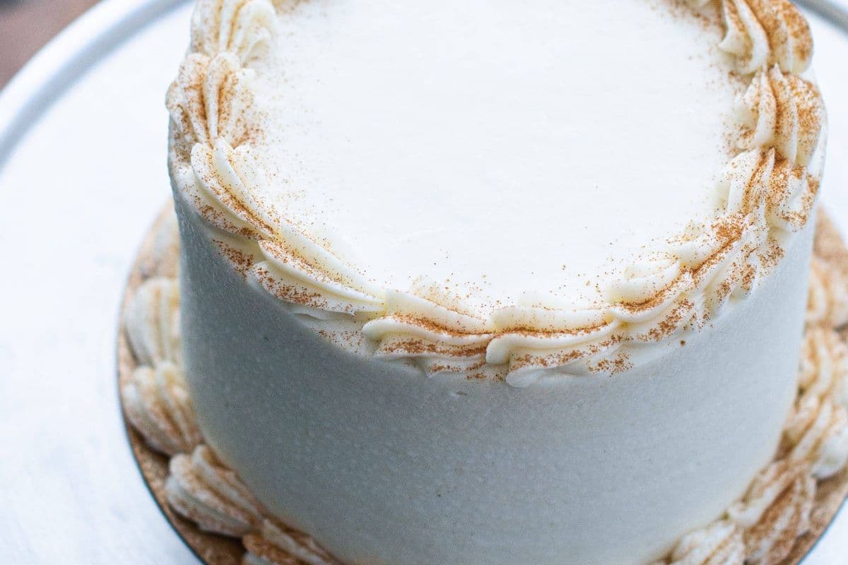 Frozen 6'' Cake- Assorted Flavour