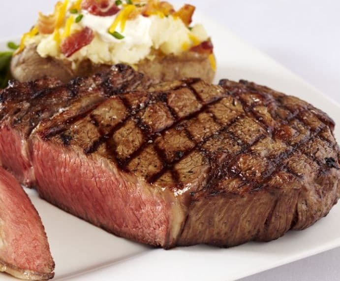 Day & Night Premium Rib-Eye Steak (10 oz)