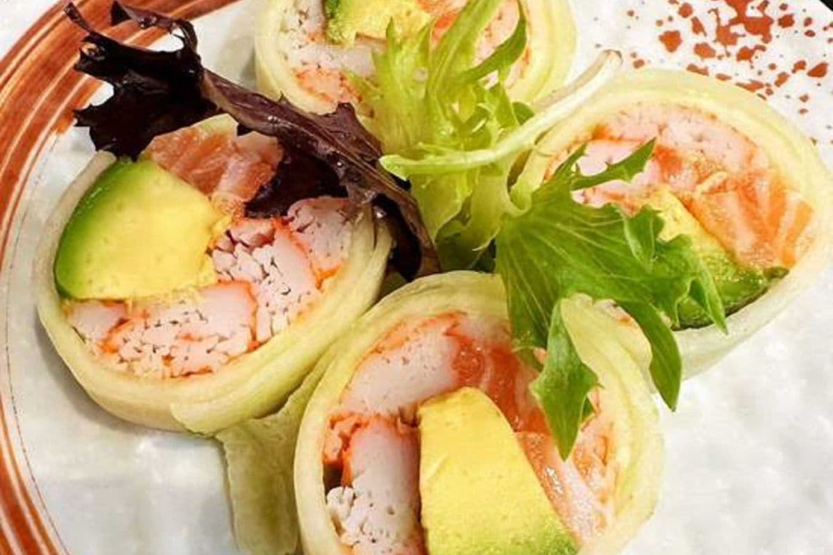 Cucumber Salad Roll (4 pcs)