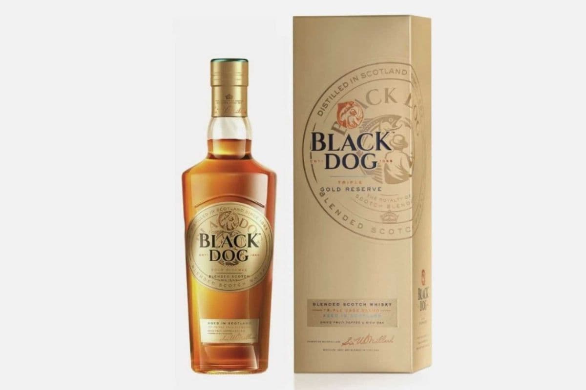 BLACK DOG - TRIPLE GOLD RESERVE 750ML (1 x 750 ML)