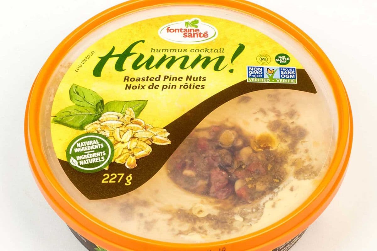 Fontaine santé hummus roasted pine nuts