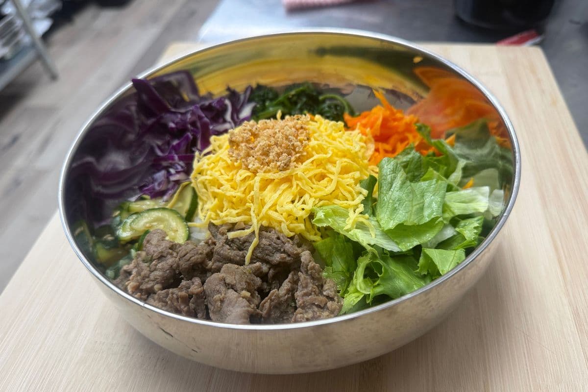 Bulgogi Bibimbap (Miso Soup Included)