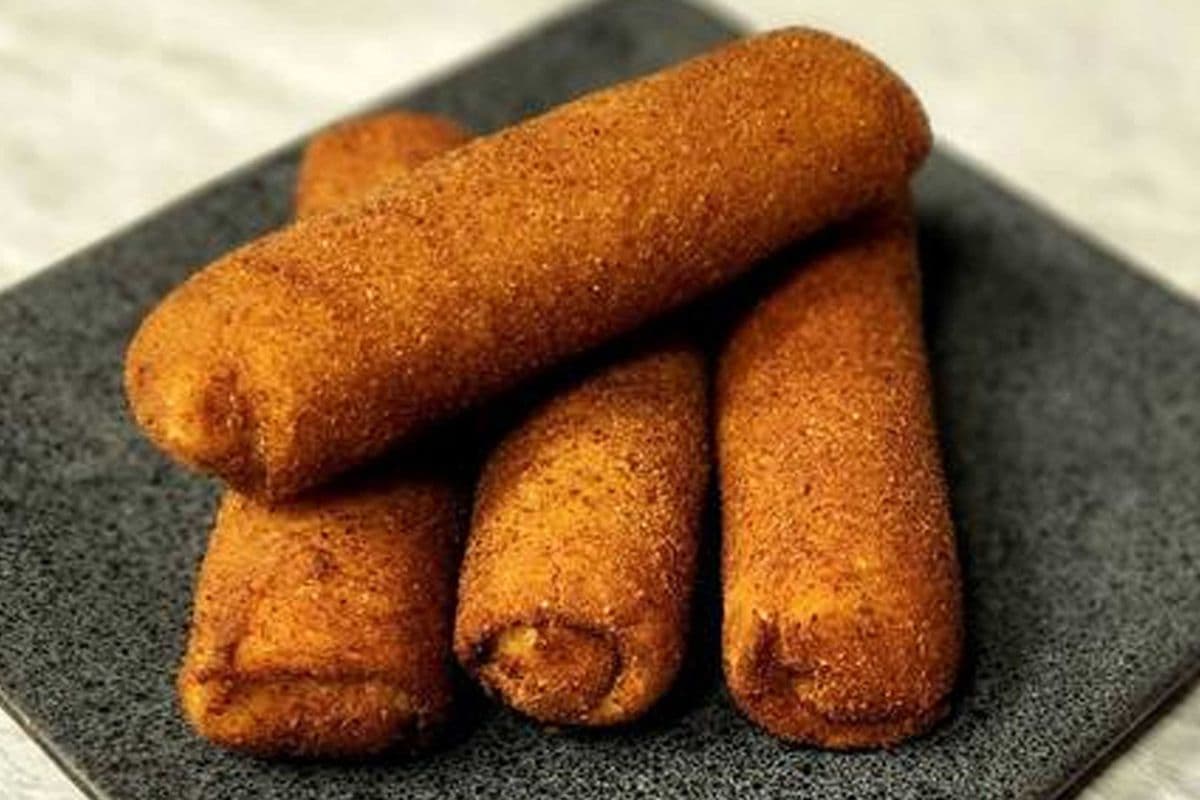 Spicy Butter Chicken Rolls