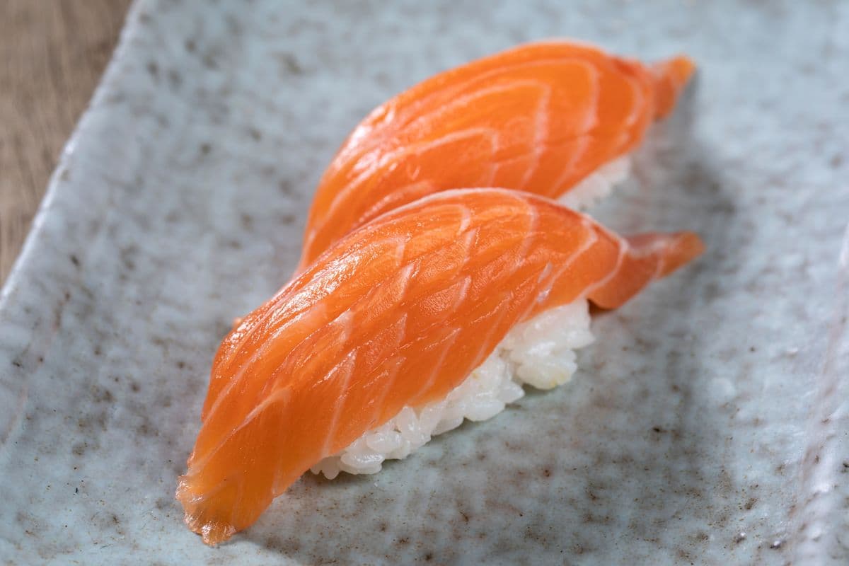 C12. Salmon Toro Sushi