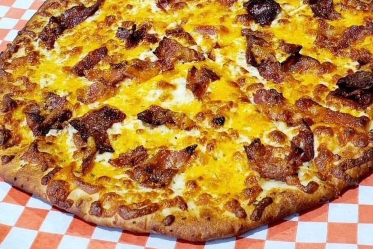 12" Bacon Cheddar Pizza (Thin crust)