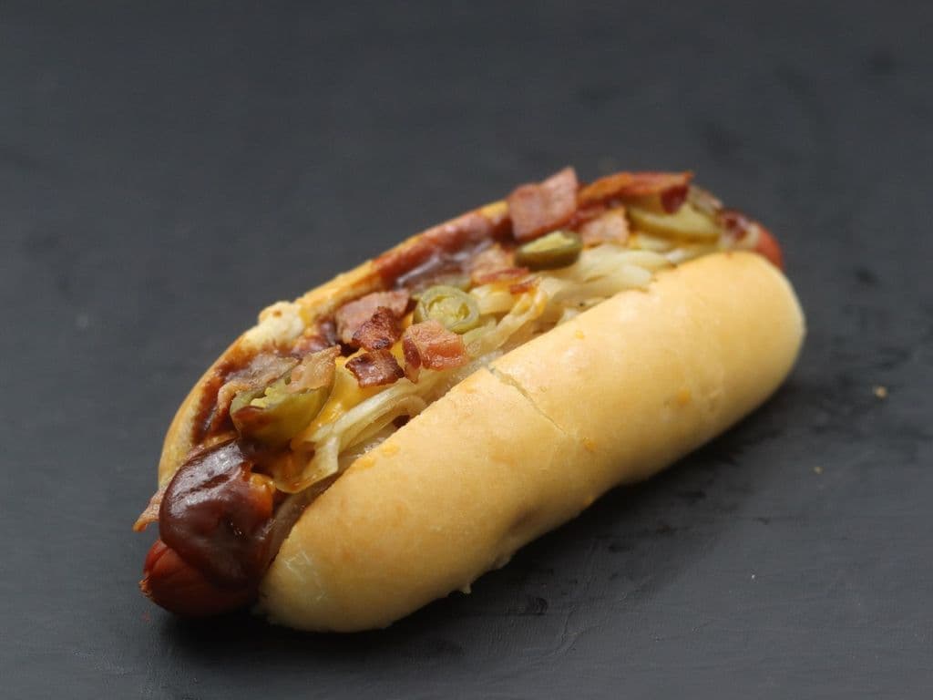 Jumbo Hot Dog BBQ / Jumbo BBQ Hot Dog