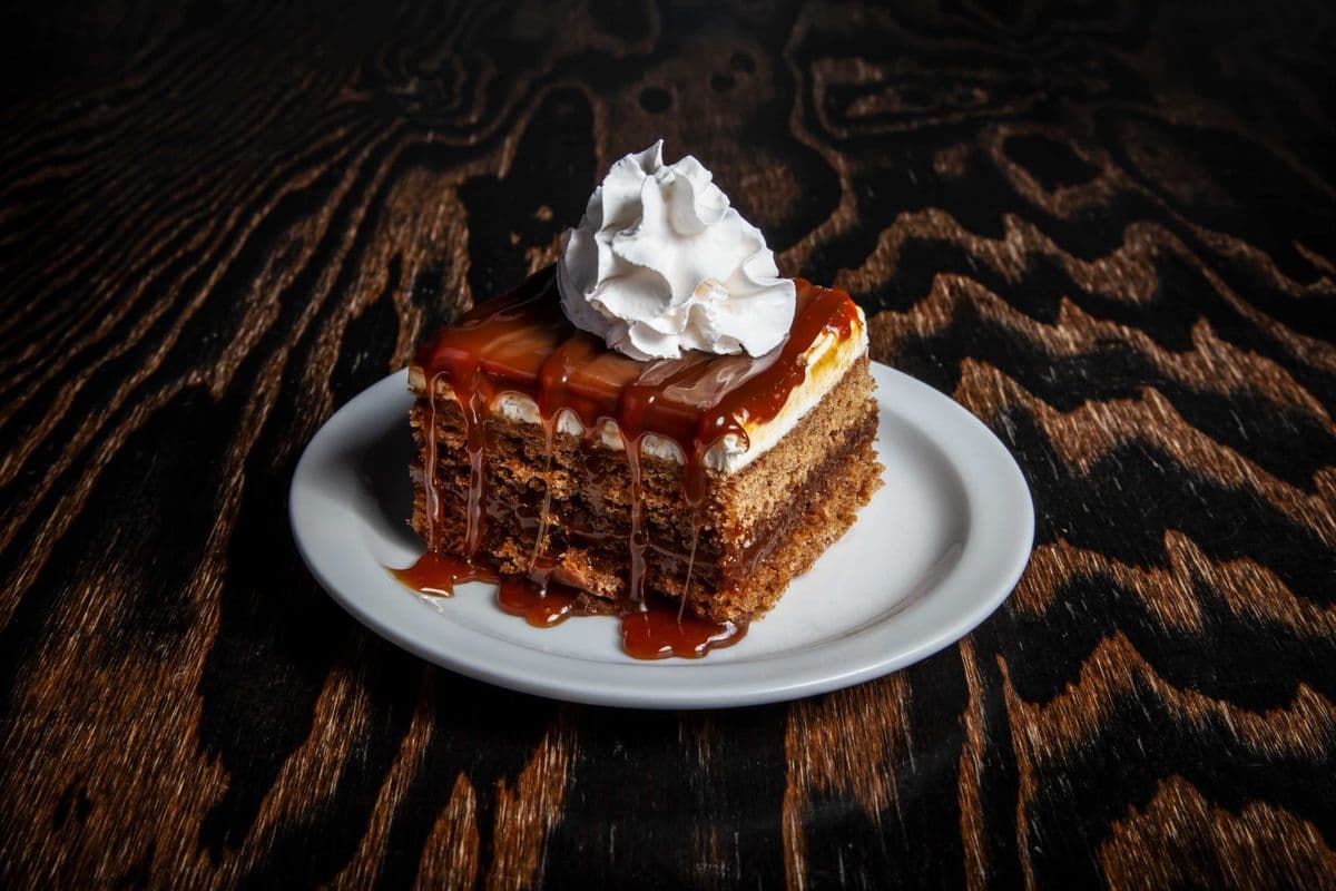 Caramel Toffee Pudding Cake