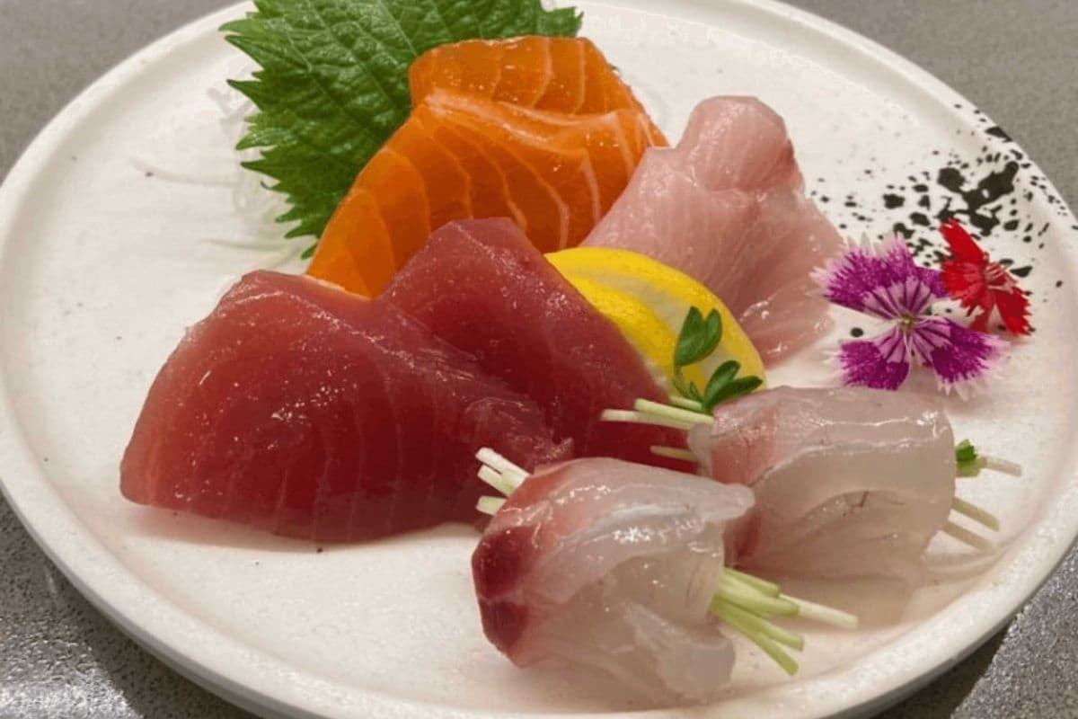 Special(Small) Sashimi Assortment(9 Pcs)