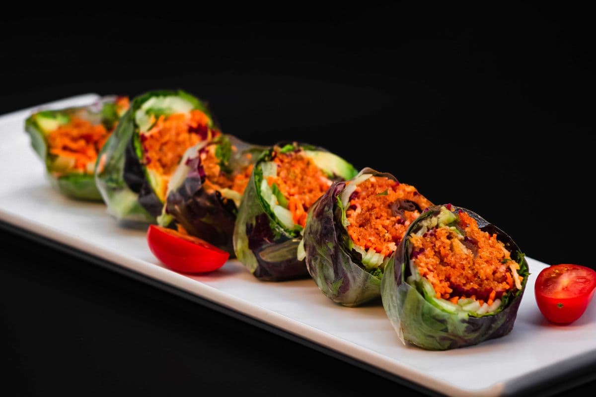 Spicy Kani Rice Paper Roll