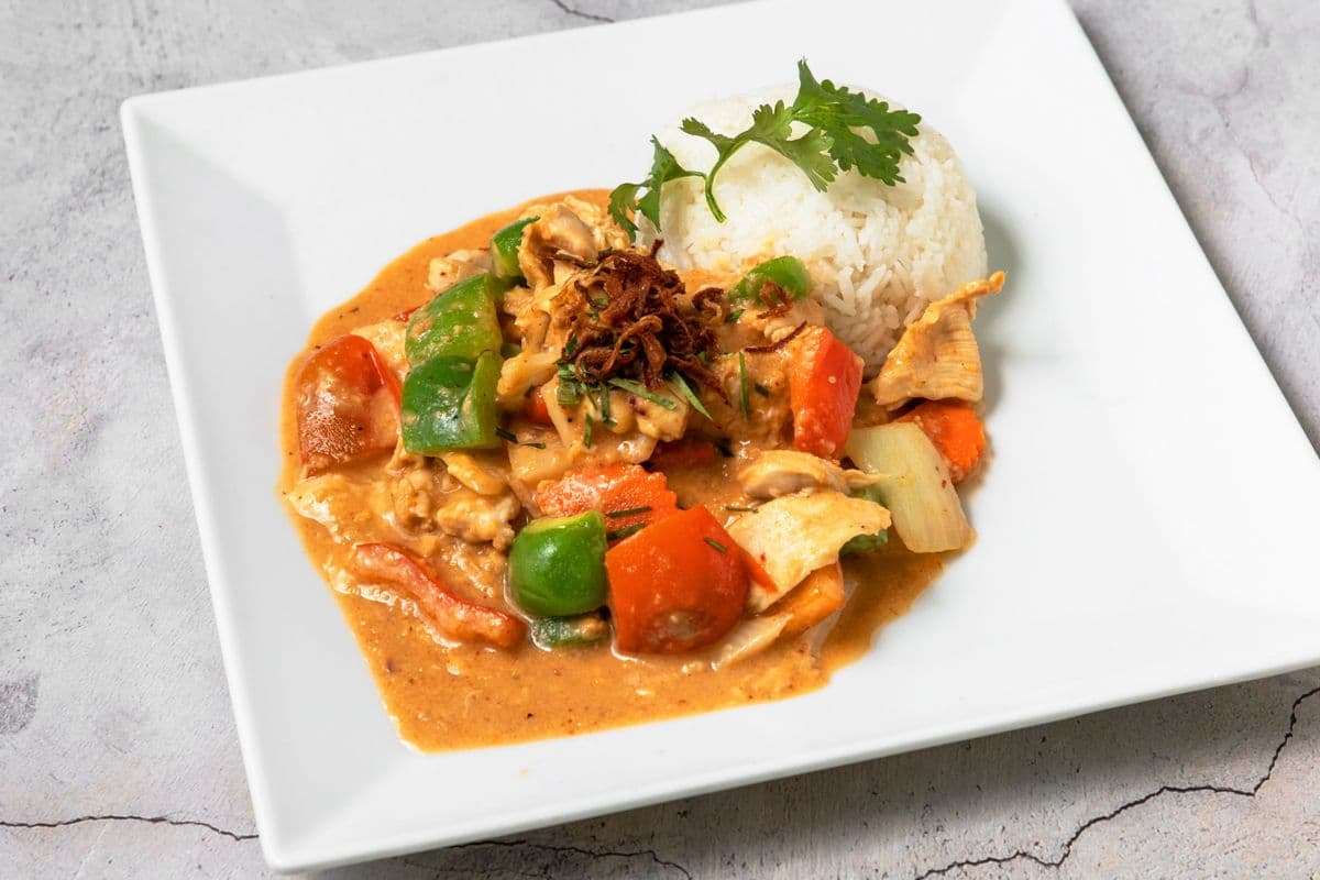 Stir-Fried Red Curry