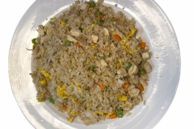 Chicken Fried Rice (鸡肉炒饭)