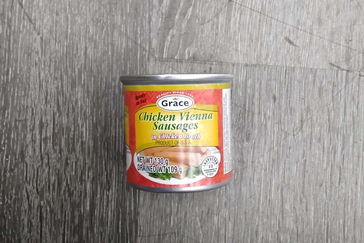 Grace chicken vienna sausages in chicken broth (130g)