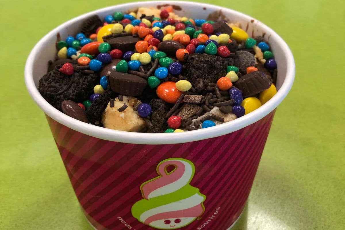 Frozen Yogurt (Medium)
