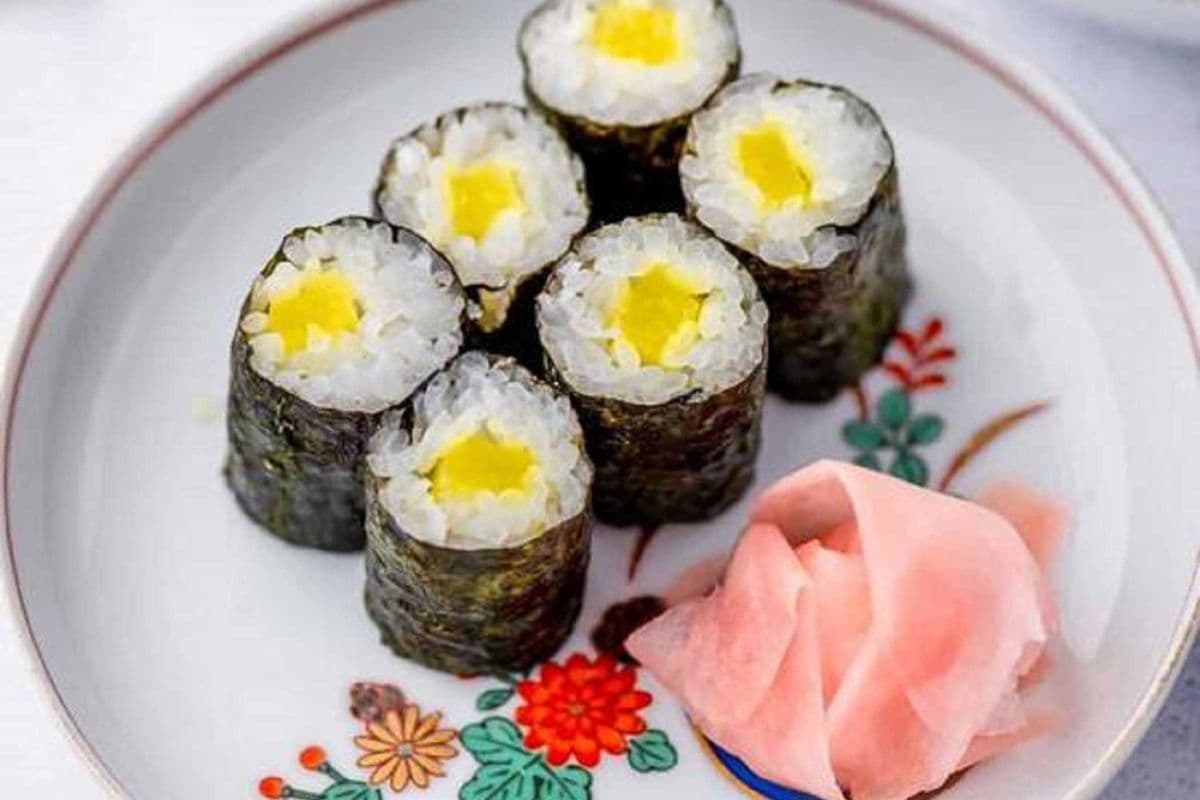 Oshinko Roll (6 pcs)