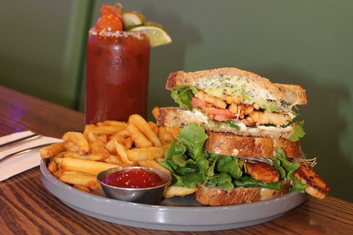 B.L.T Sandwich with Seasoned Fries